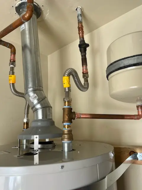 Water heater installation and plumbing repair in Windsor Town